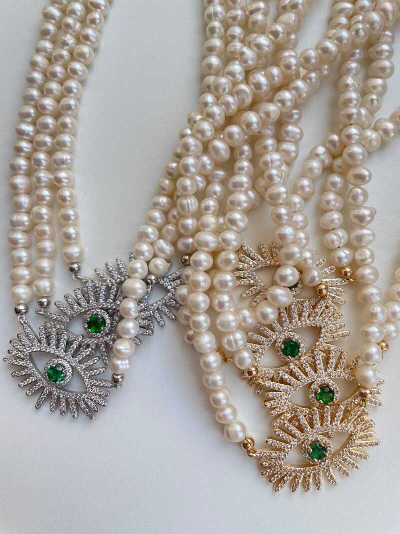 Pearl silvery chоker with eye pendant