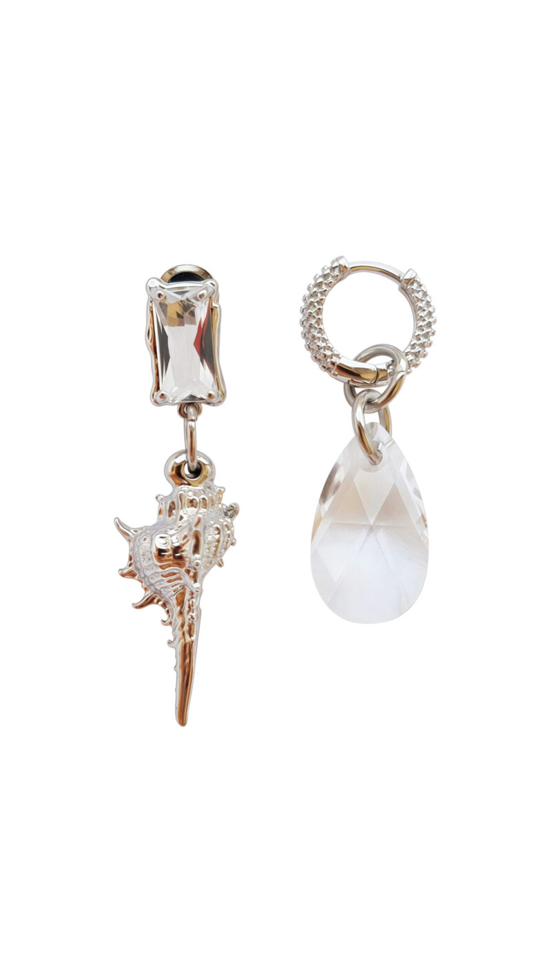 Asymmetric rhodium-plated earrings with shell and crystal